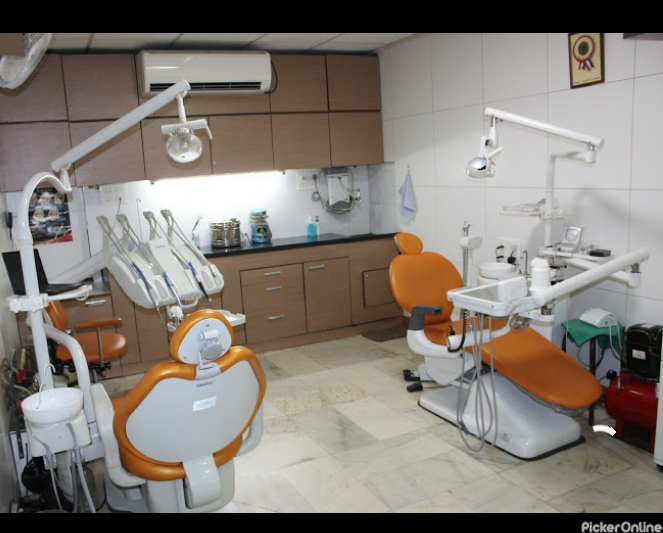 Dr Garg Dental Clinic Sadar Nagpur